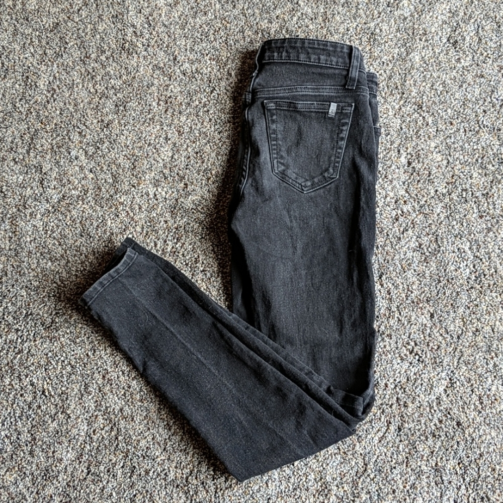 Joe's Jeans stretchy and skinny